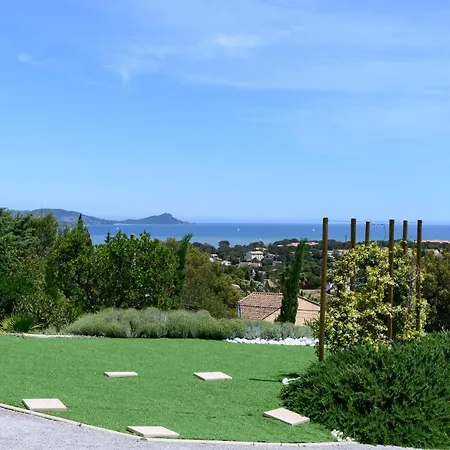 Willa Galadelia Superb With Sea View And Private Pool Saint Aygulf