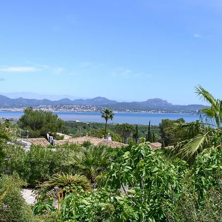 Galadelia Superb With Sea View And Private Pool Saint Aygulf