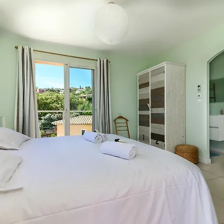 Galadelia Superb With Sea View And Private Pool Willa